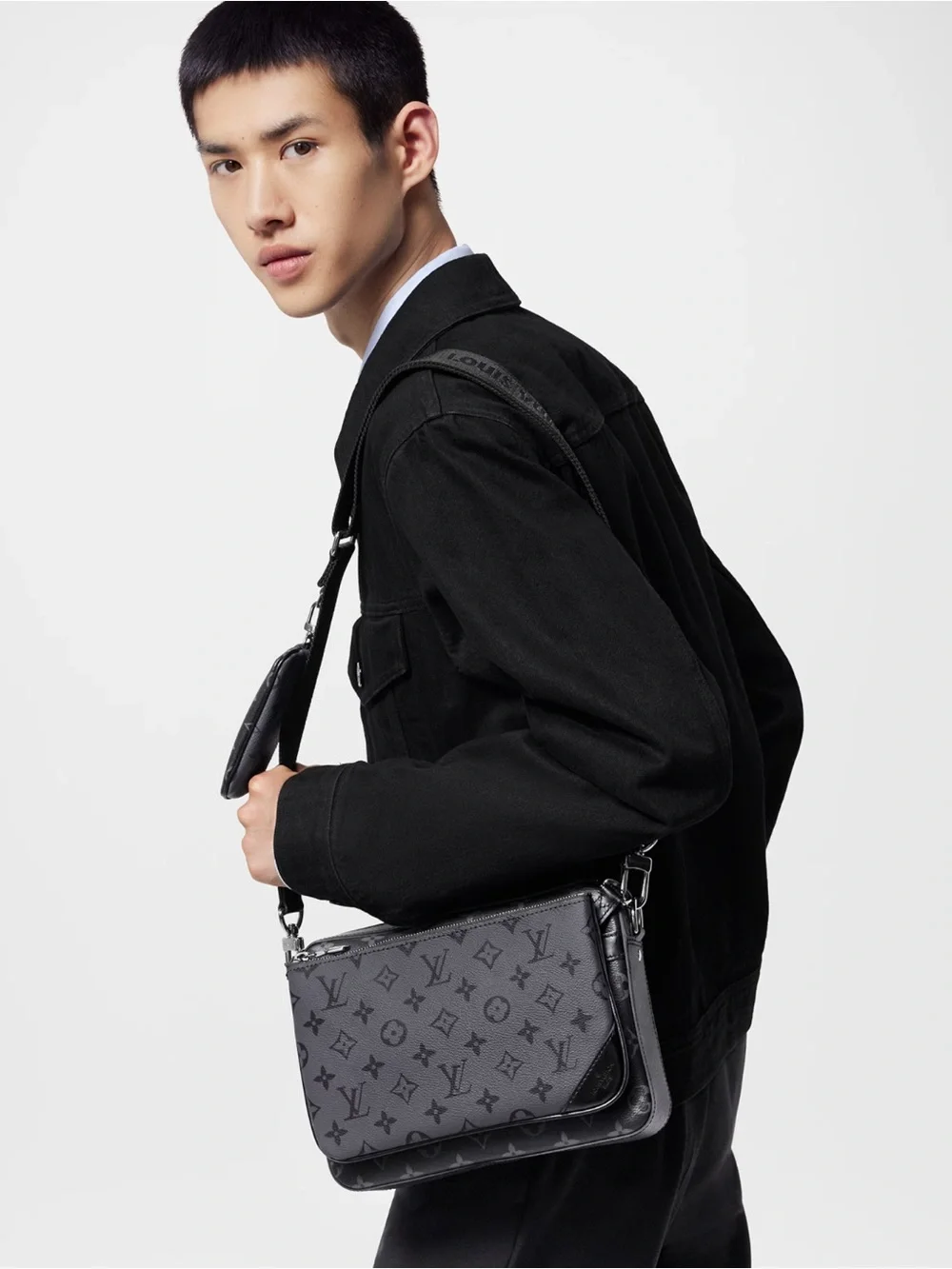LOUIS VUITTON Men's ‘Trio Messenger’ Bag in Monogram Eclipse